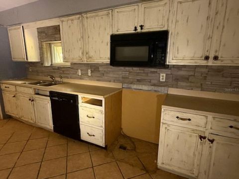 Tiny photo for 4278 NE 131st Lane, Anthony, FL 32617 (MLS # OM723182)