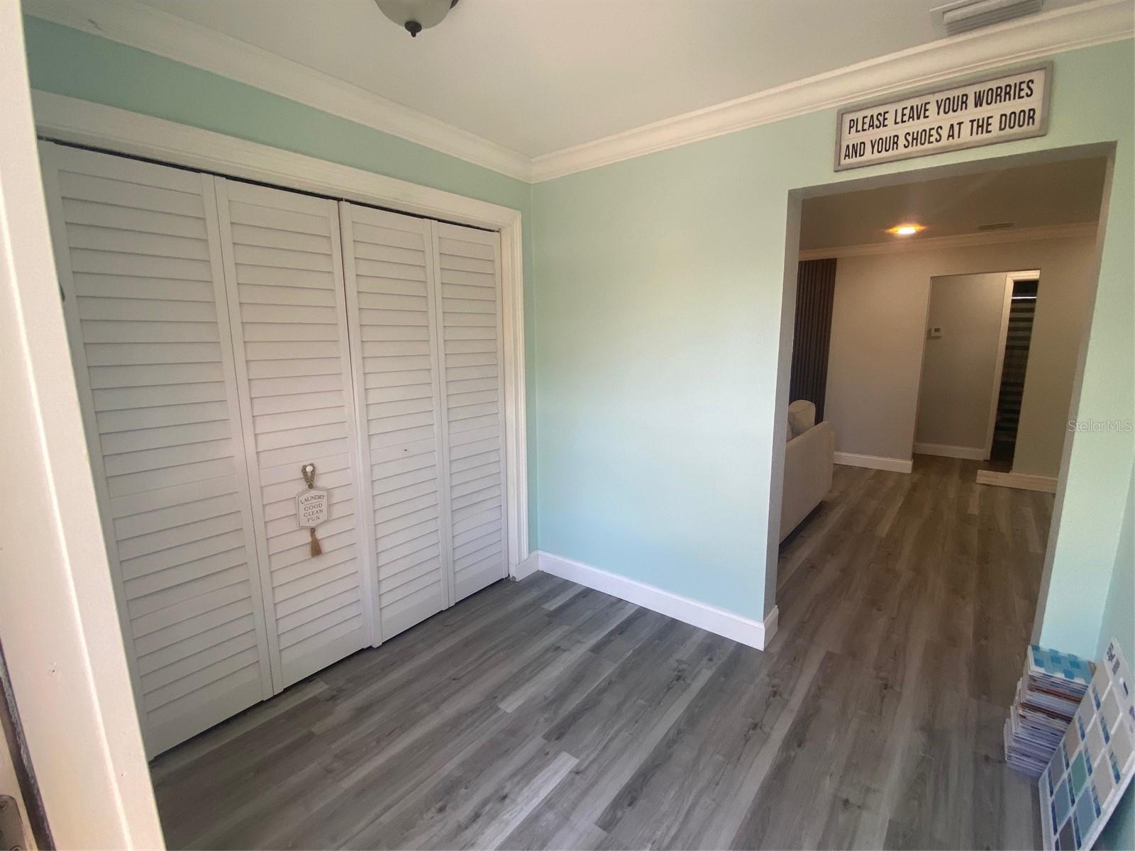 PINECREST - Residential