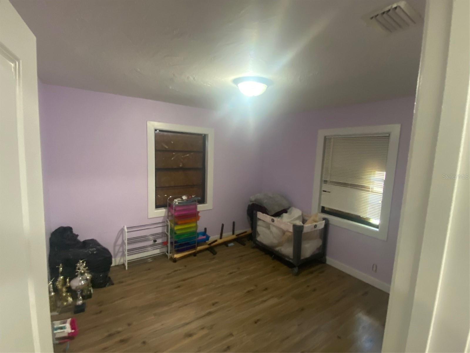 PINECREST - Residential