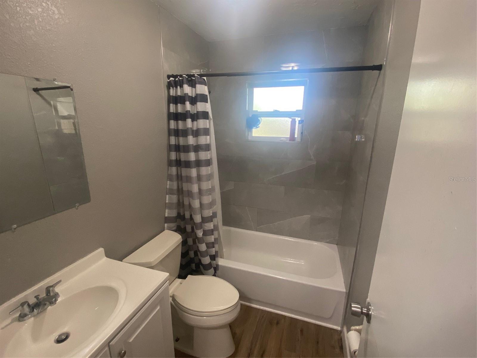 PINECREST - Residential