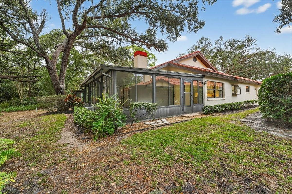 HAMMOCKS IV - Residential