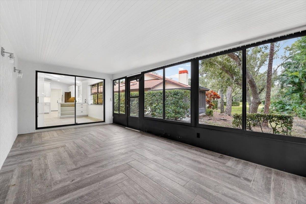 HAMMOCKS IV - Residential