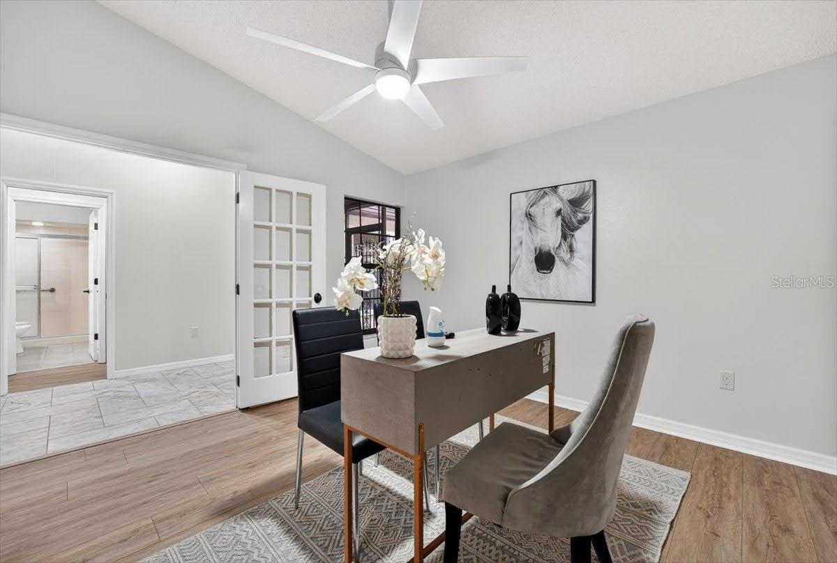 HAMMOCKS IV - Residential