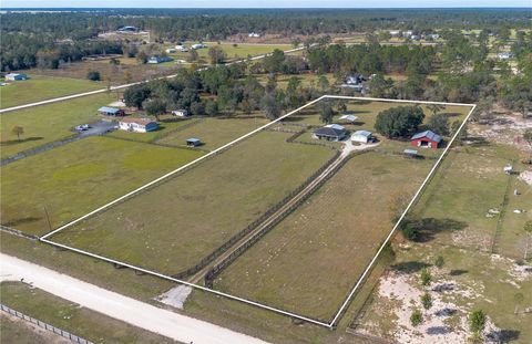 Tiny photo for 6550 SE 143rd Court, Morriston, FL 32668 (MLS # OM713409)