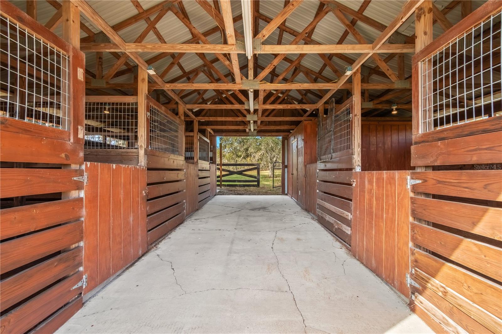 TRIPLE CROWN FARMS 03 - Residential