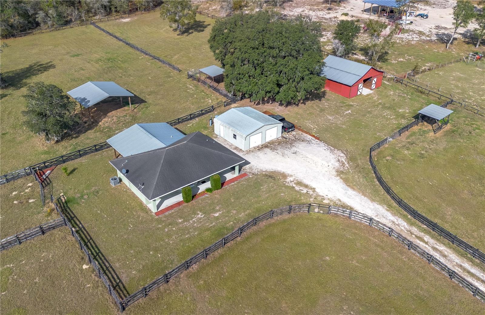 TRIPLE CROWN FARMS 03 - Residential