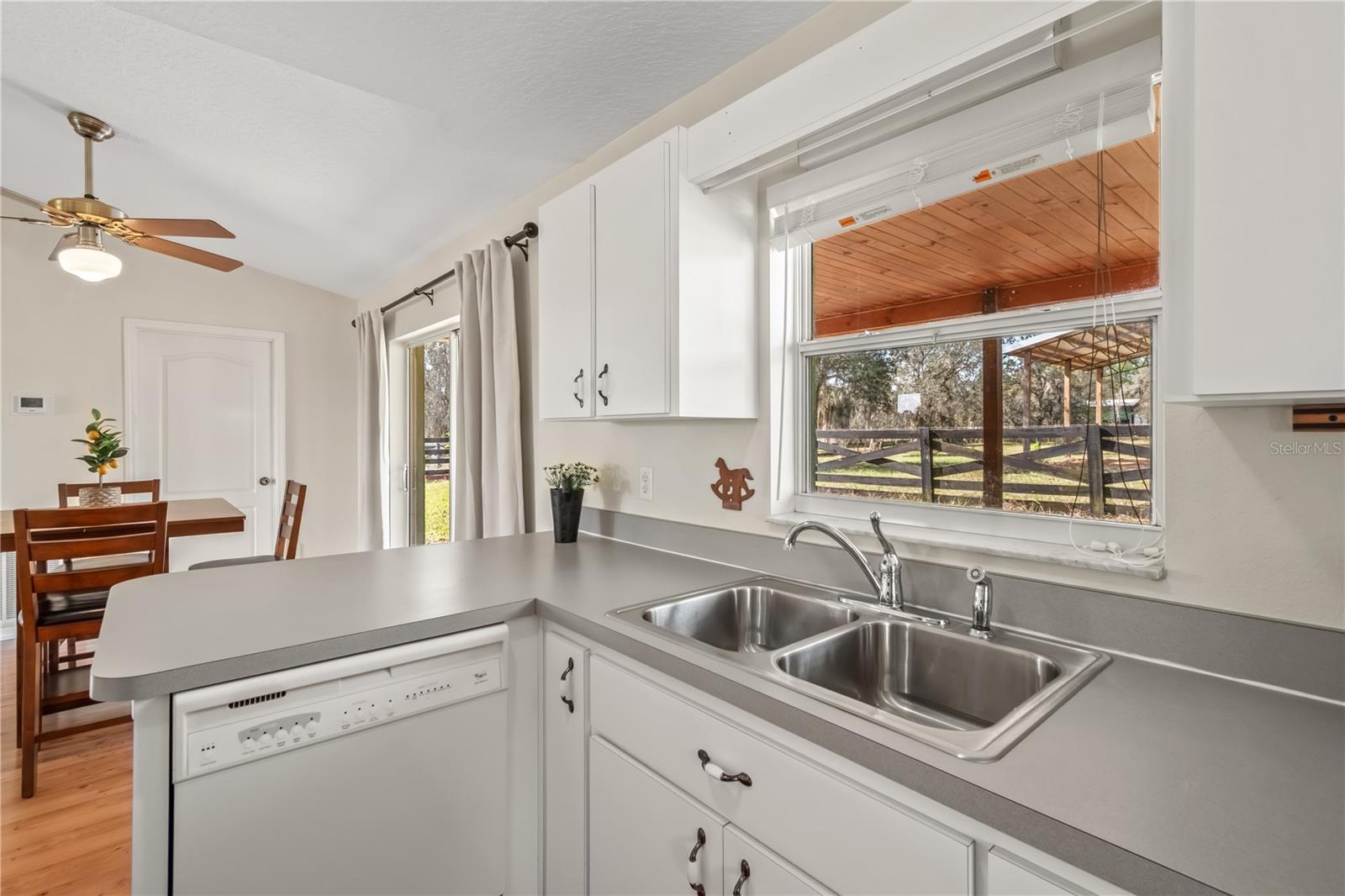 TRIPLE CROWN FARMS 03 - Residential