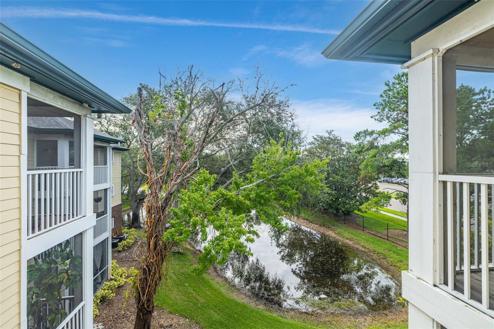 THE LANDINGS OF TAMPA A CONDOM - Residential