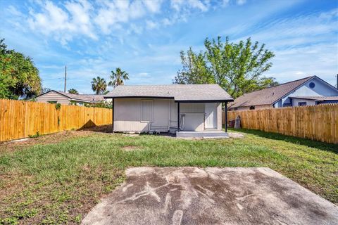 A home in TAMPA