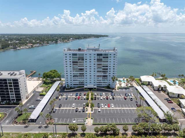 7200 SUNSHINE SKYWAY LN S 15H