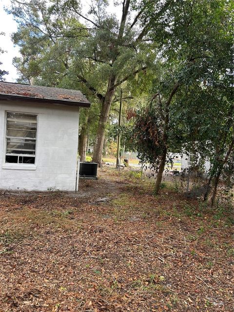 A home in SUMMERFIELD