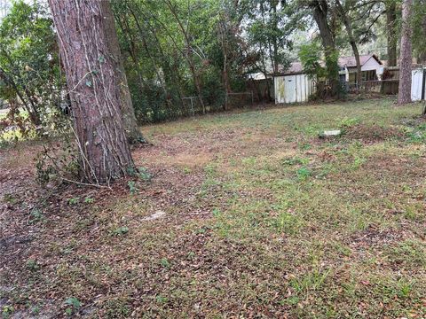 A home in SUMMERFIELD