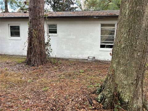 A home in SUMMERFIELD