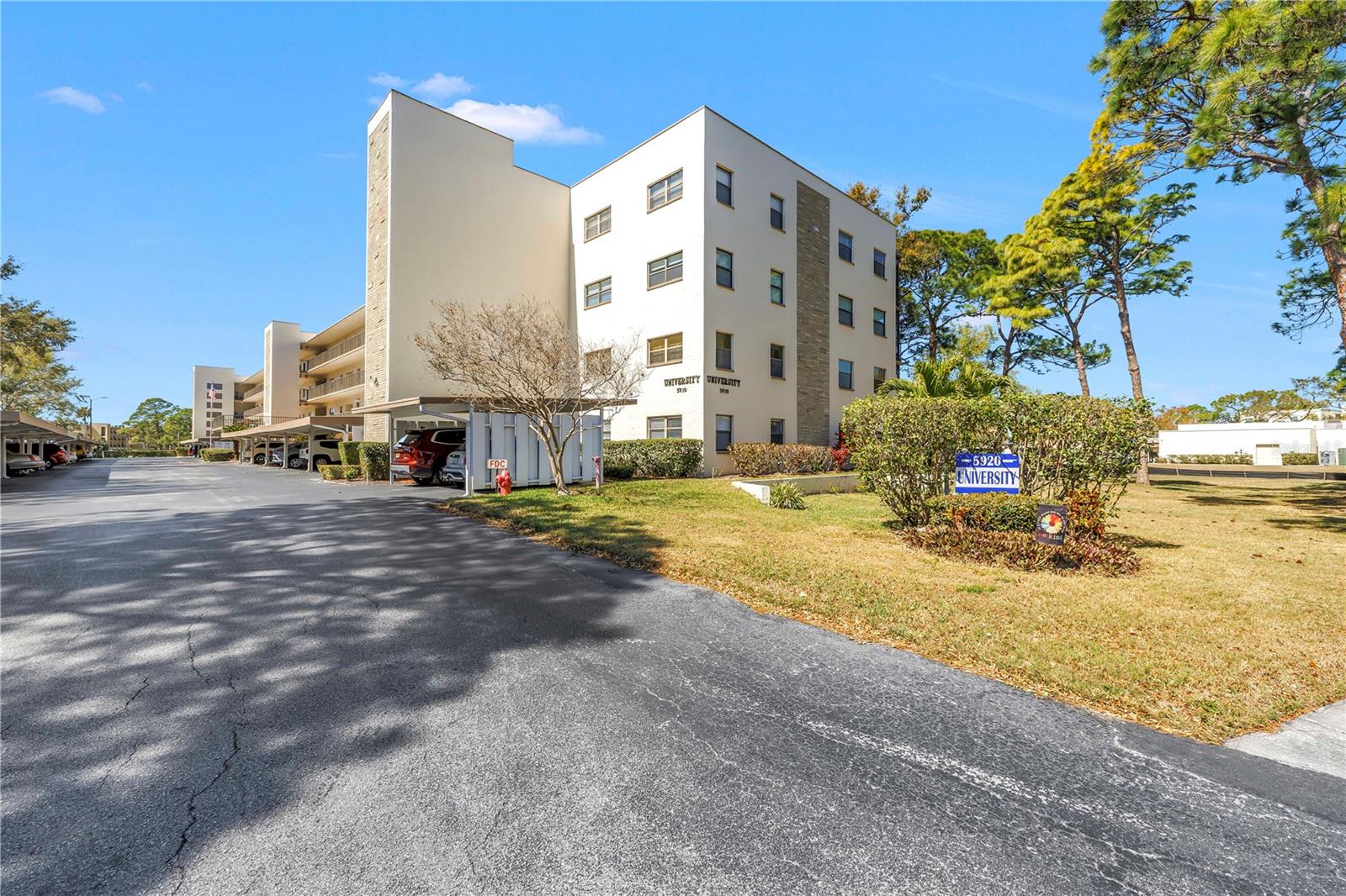 TERRACE PARK OF FIVE TOWNS - Residential