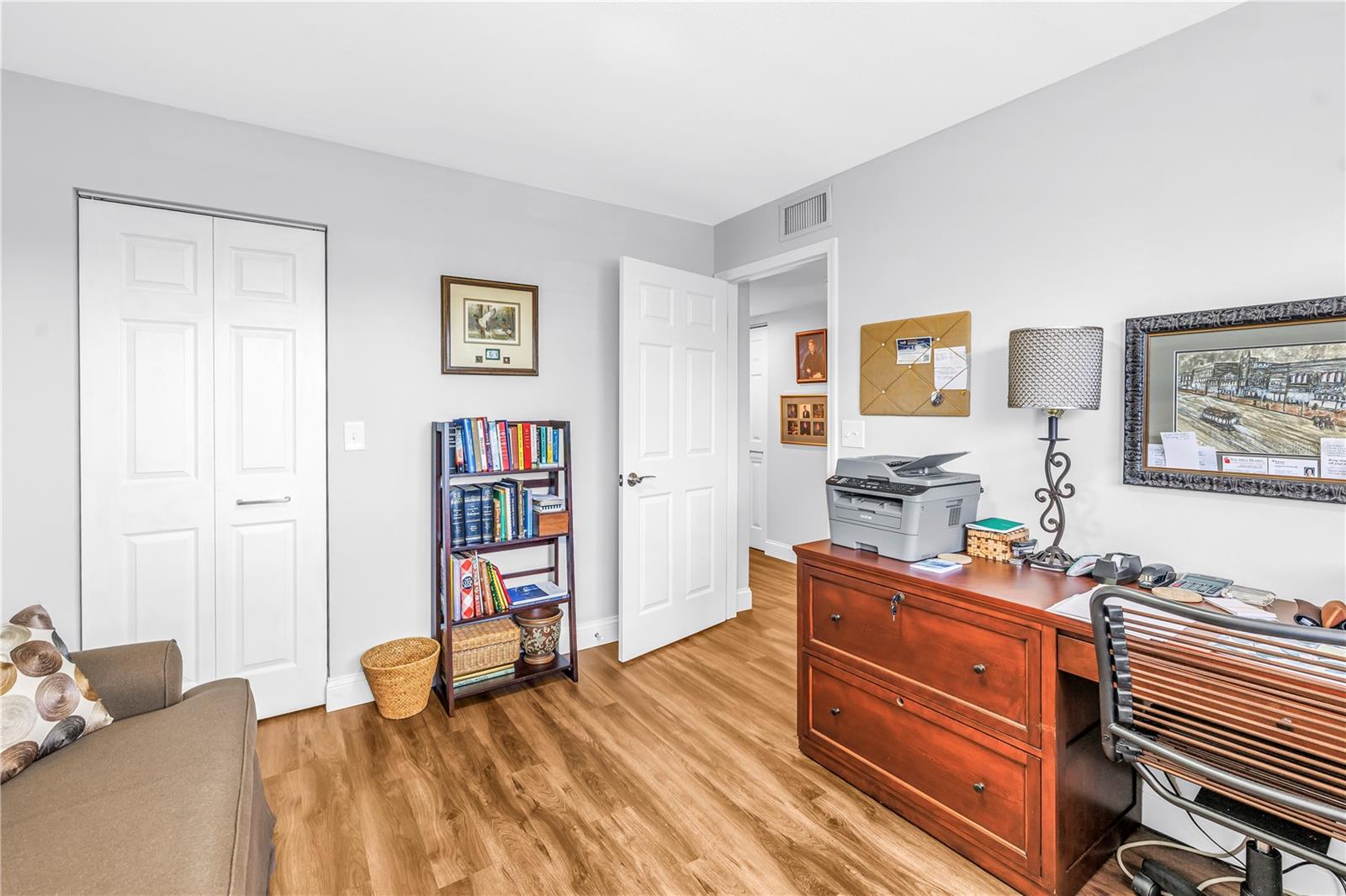 TERRACE PARK OF FIVE TOWNS - Residential