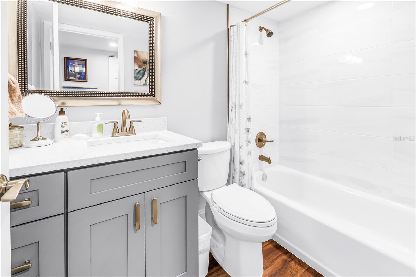 TERRACE PARK OF FIVE TOWNS - Residential