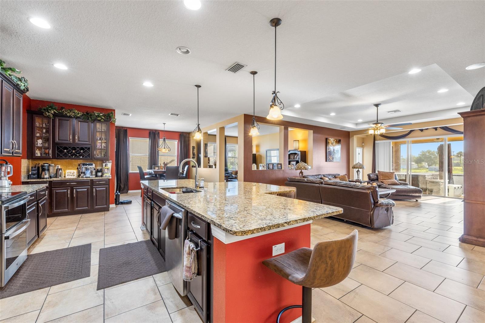 BAHIA LAKES PH 4 - Residential