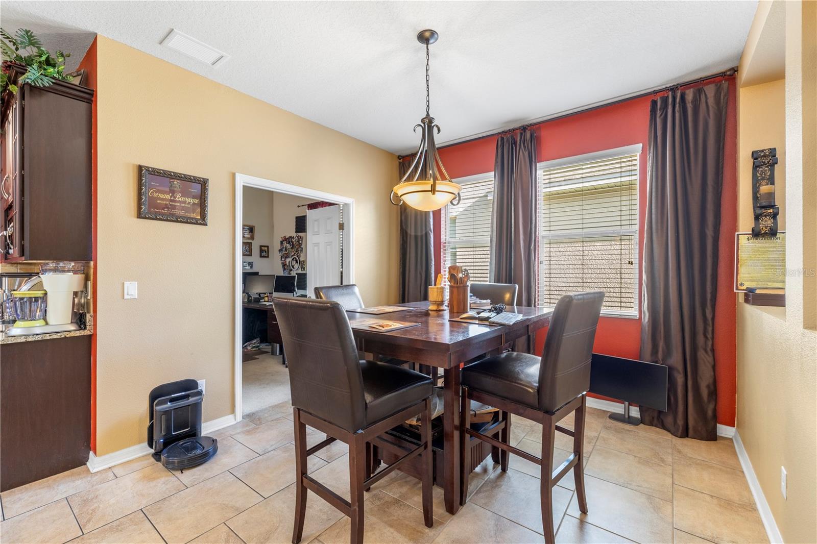 BAHIA LAKES PH 4 - Residential