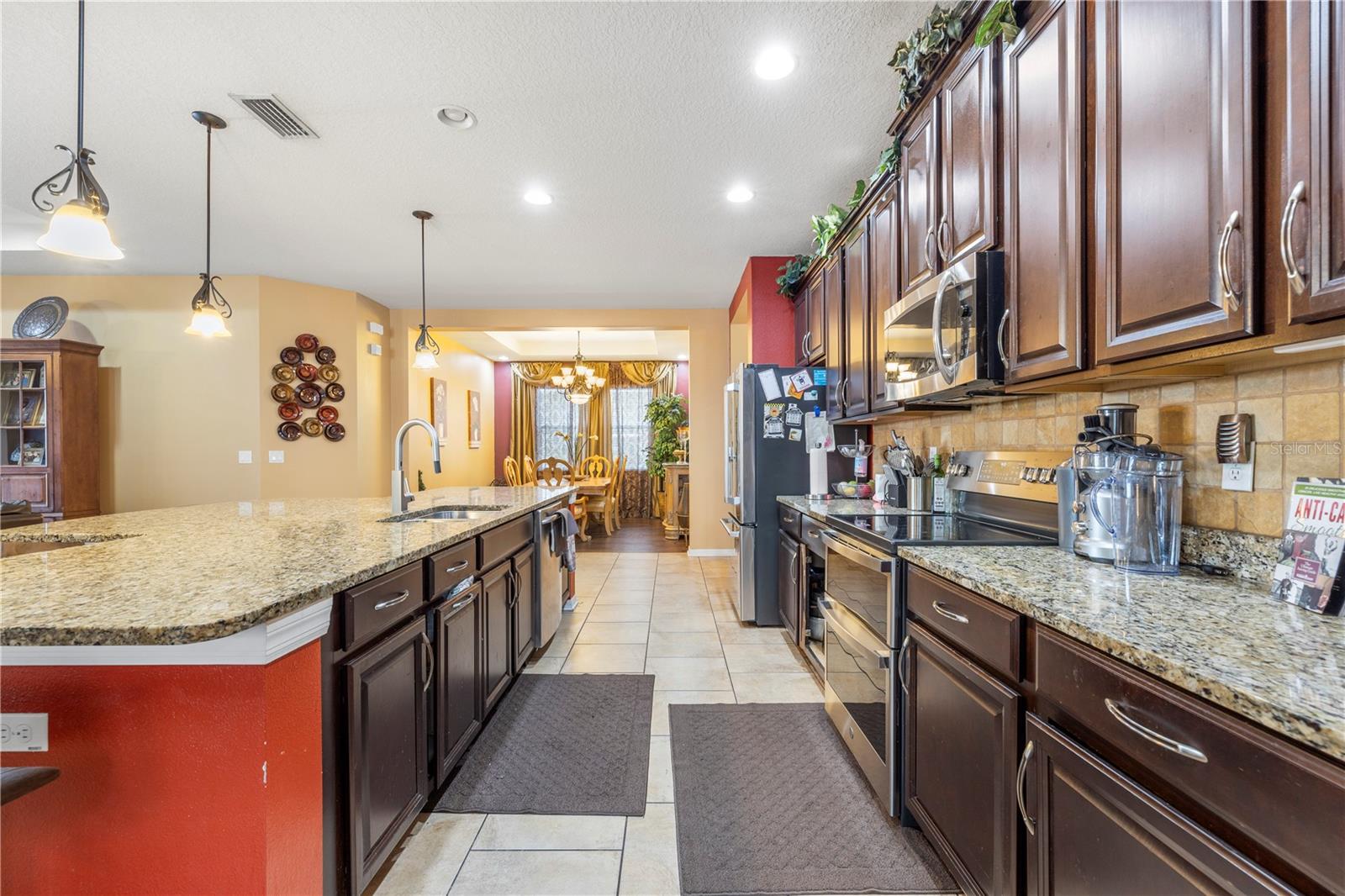 BAHIA LAKES PH 4 - Residential