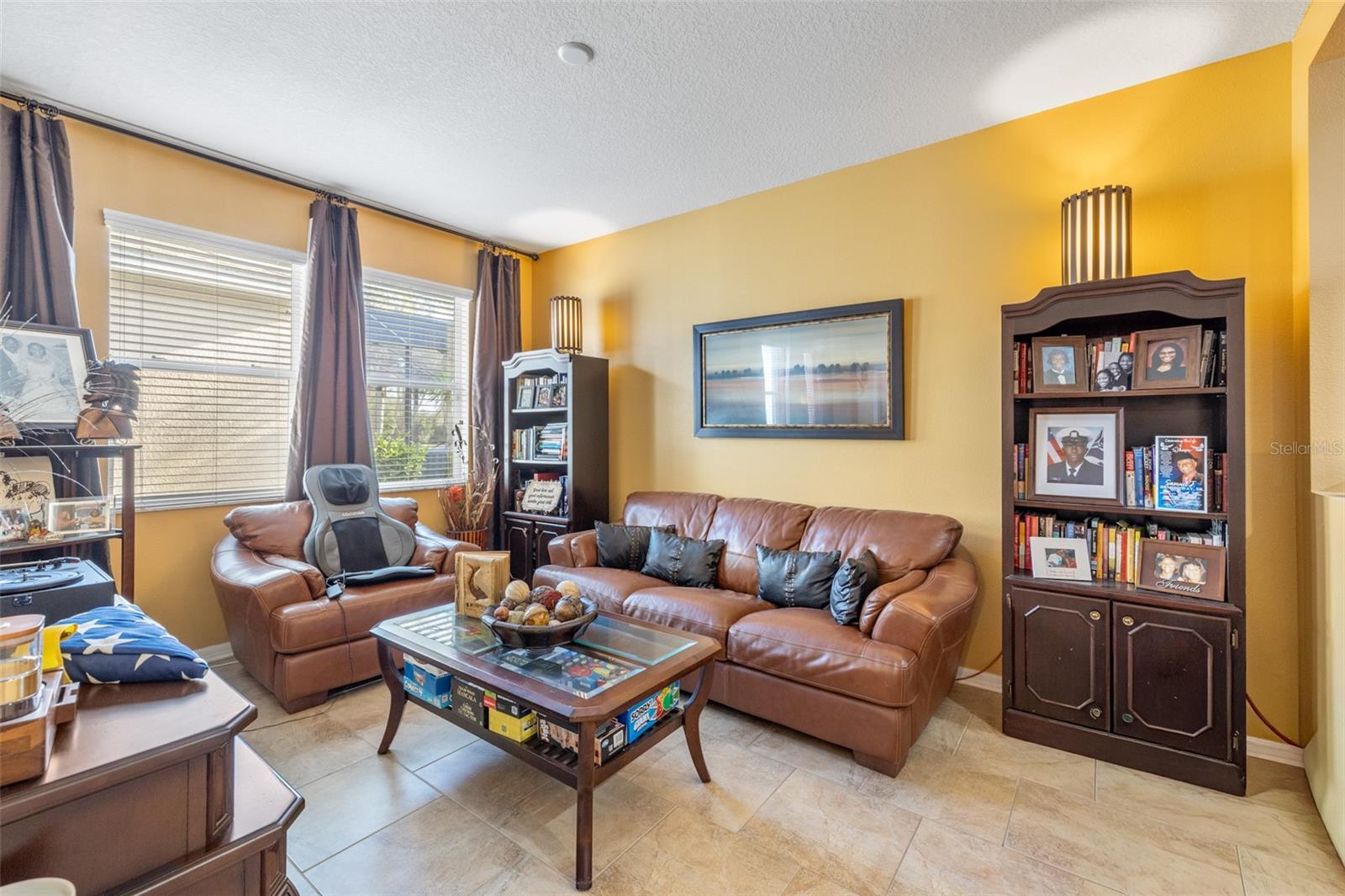 BAHIA LAKES PH 4 - Residential