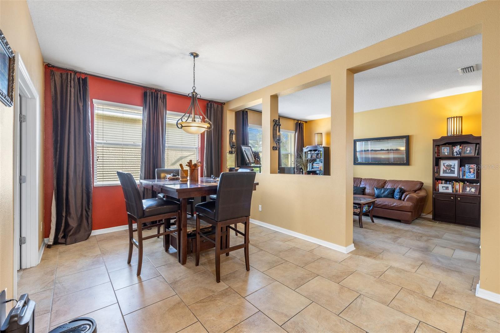 BAHIA LAKES PH 4 - Residential