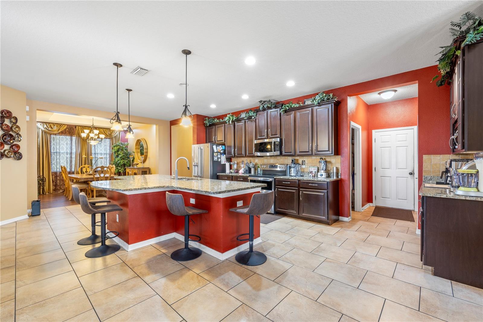 BAHIA LAKES PH 4 - Residential