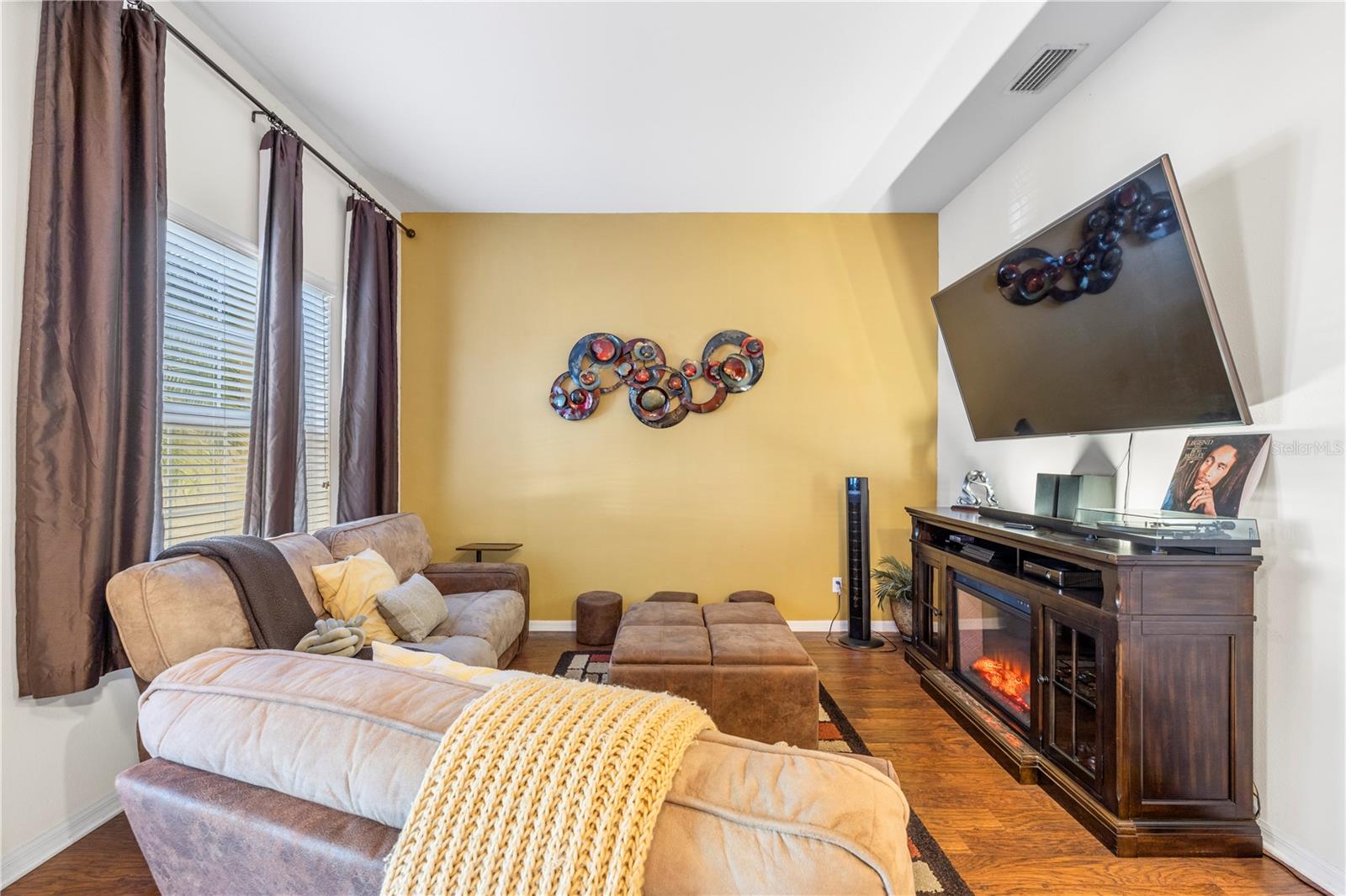 BAHIA LAKES PH 4 - Residential