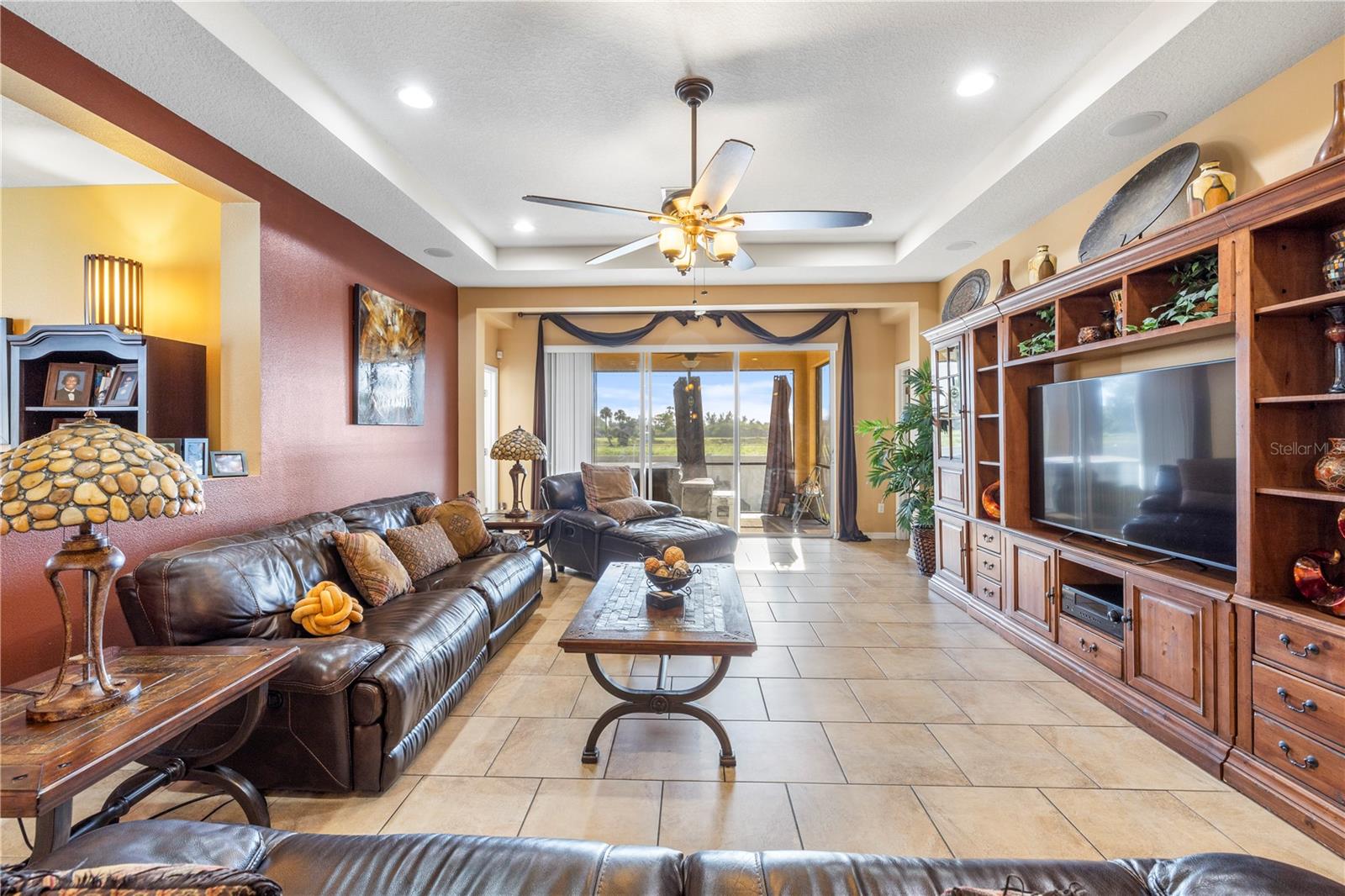 BAHIA LAKES PH 4 - Residential