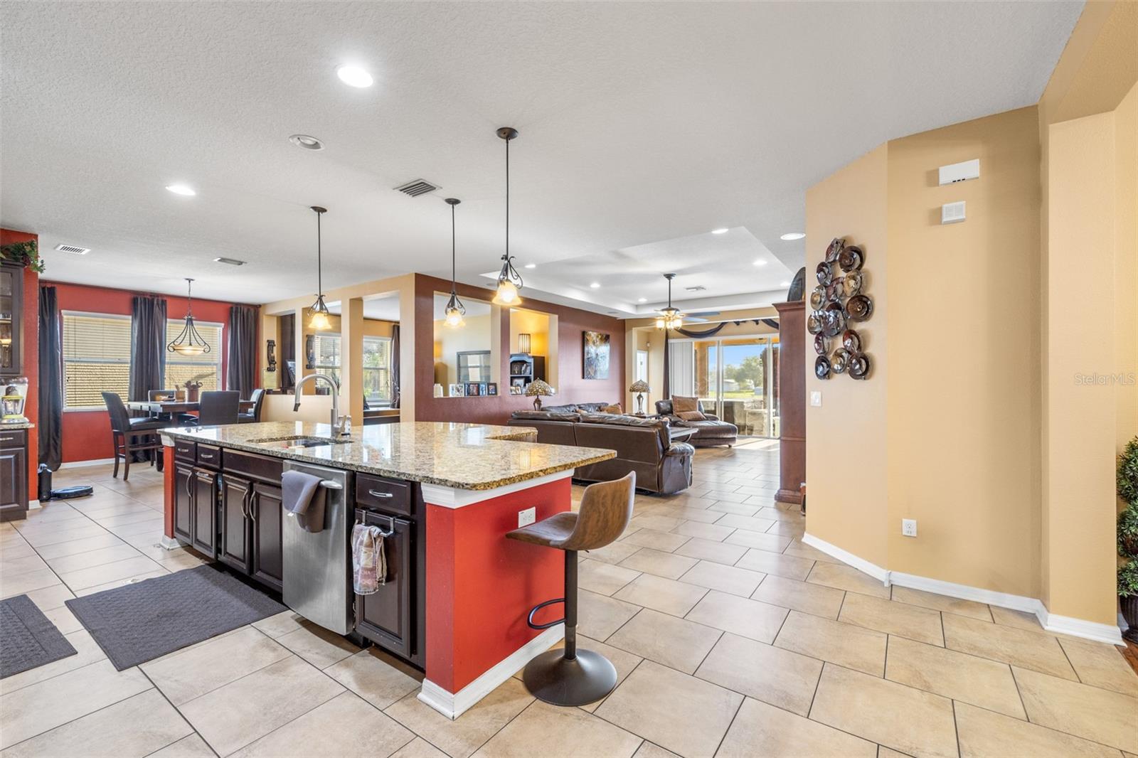 BAHIA LAKES PH 4 - Residential