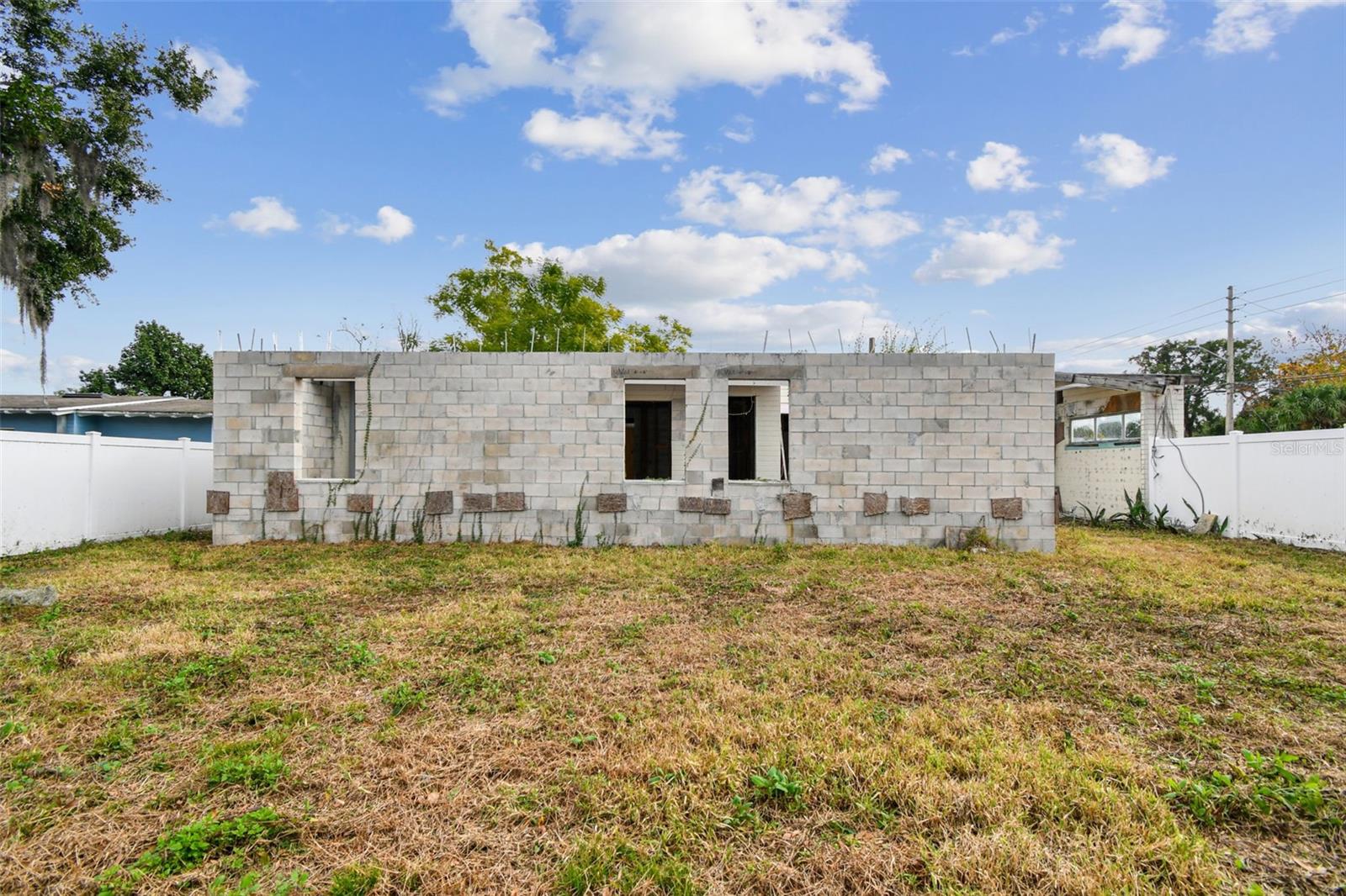 LAKE SUE PARK - Residential