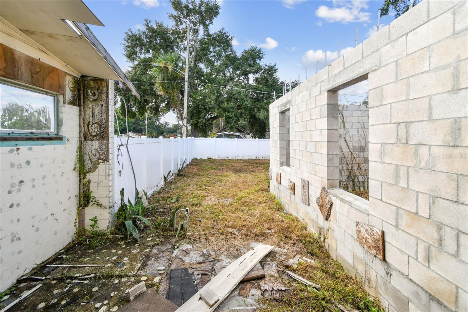 LAKE SUE PARK - Residential