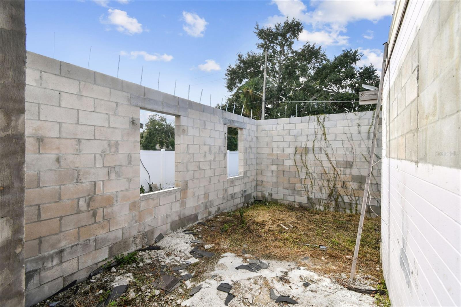 LAKE SUE PARK - Residential