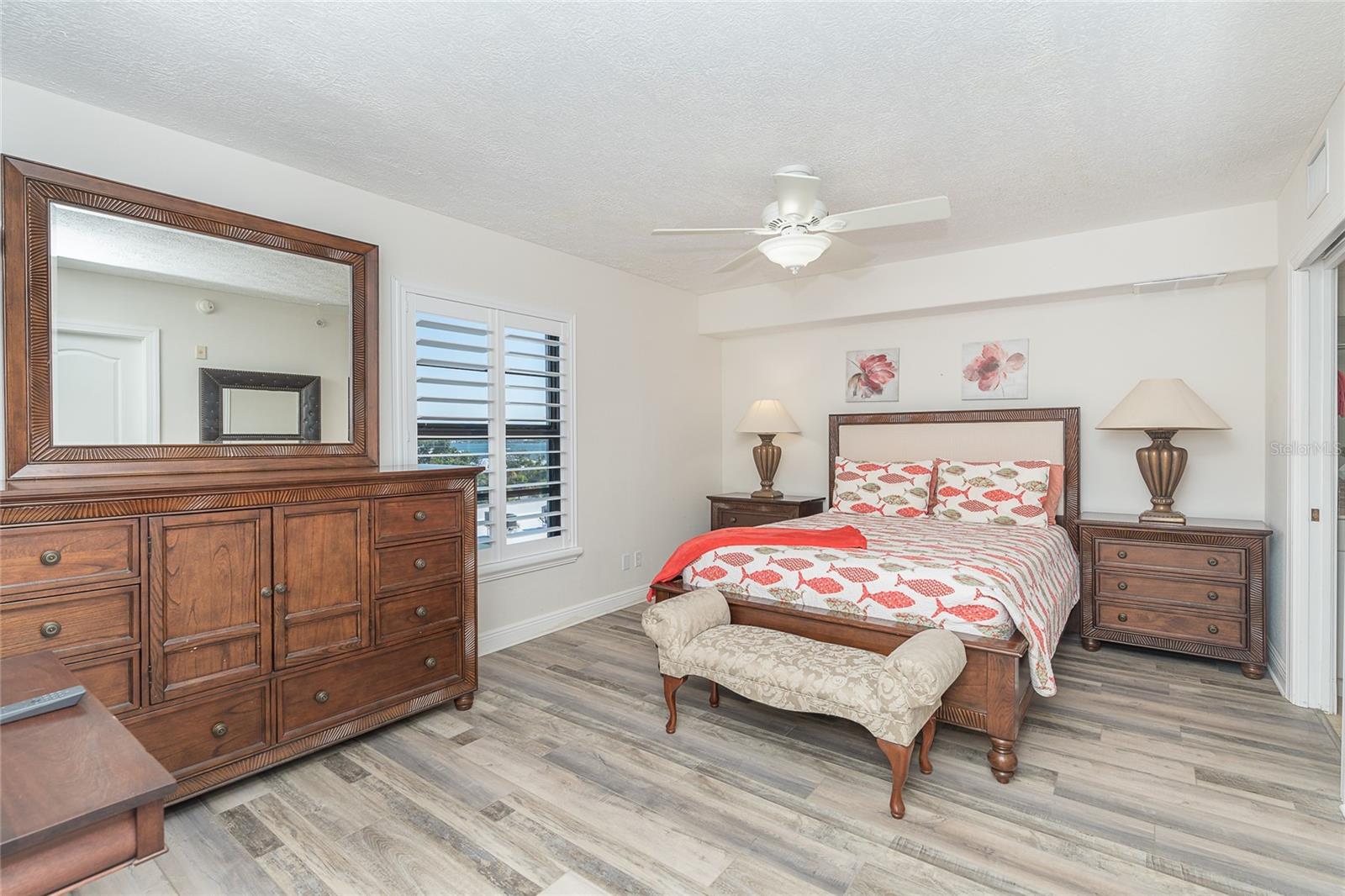 GULF BREEZE CONDO - Residential