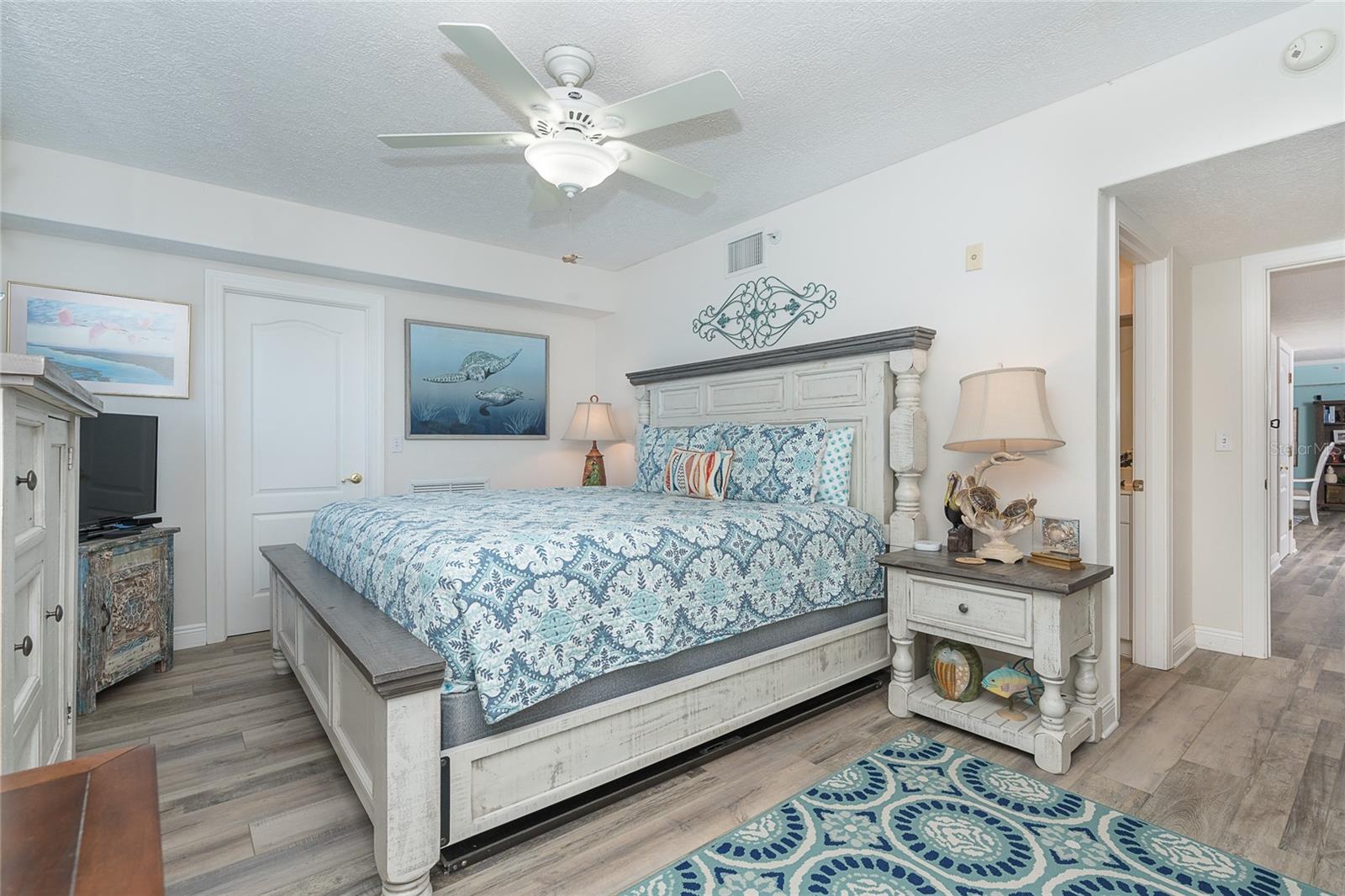 GULF BREEZE CONDO - Residential