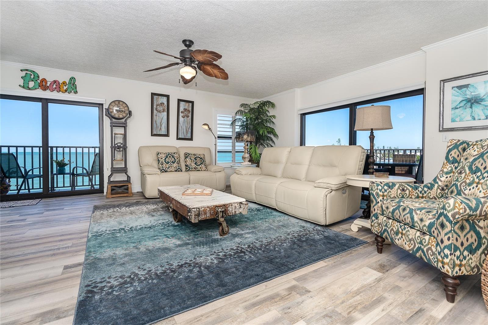 GULF BREEZE CONDO - Residential