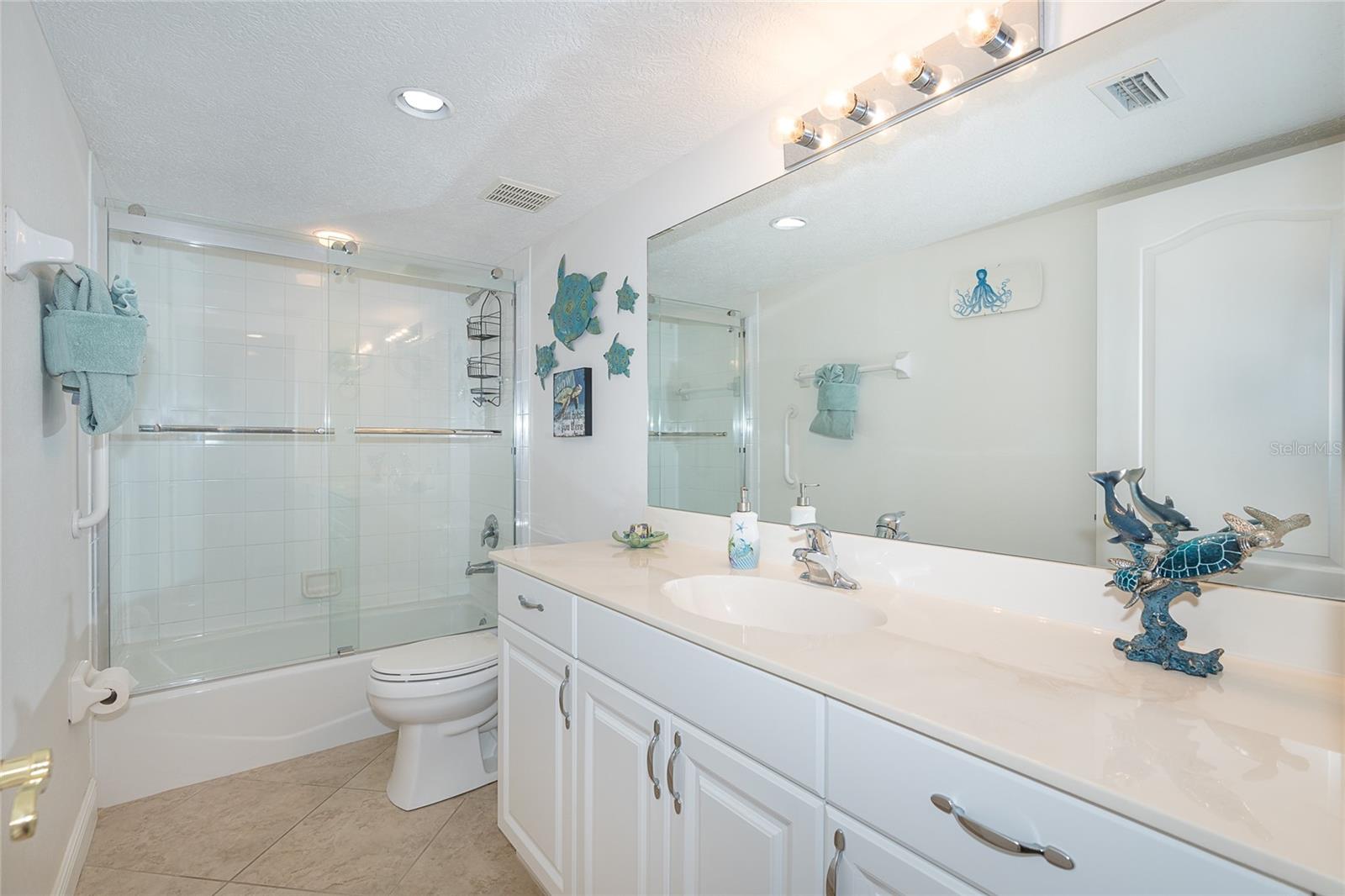 GULF BREEZE CONDO - Residential