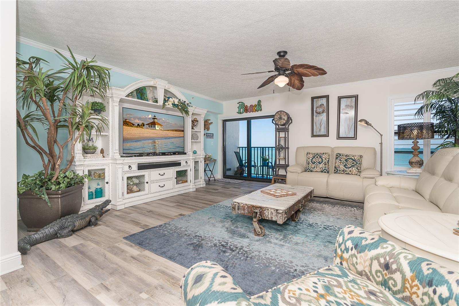 GULF BREEZE CONDO - Residential
