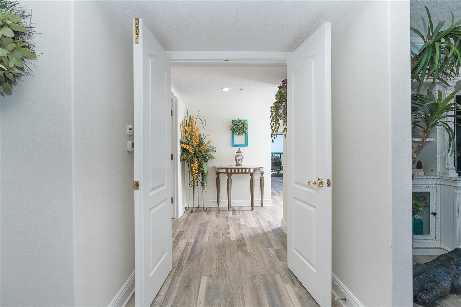 GULF BREEZE CONDO - Residential