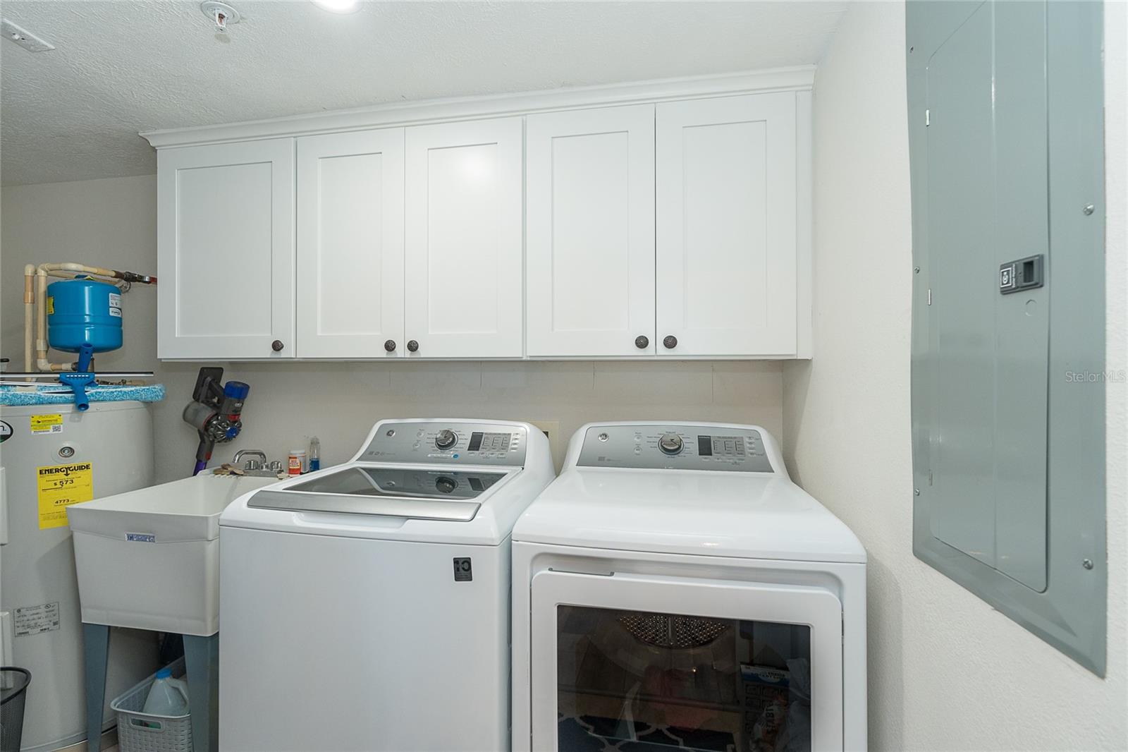 GULF BREEZE CONDO - Residential