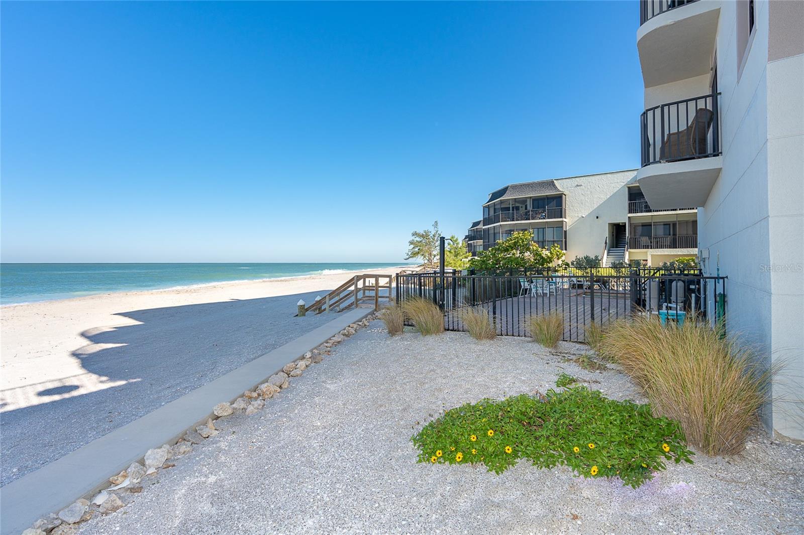 GULF BREEZE CONDO - Residential