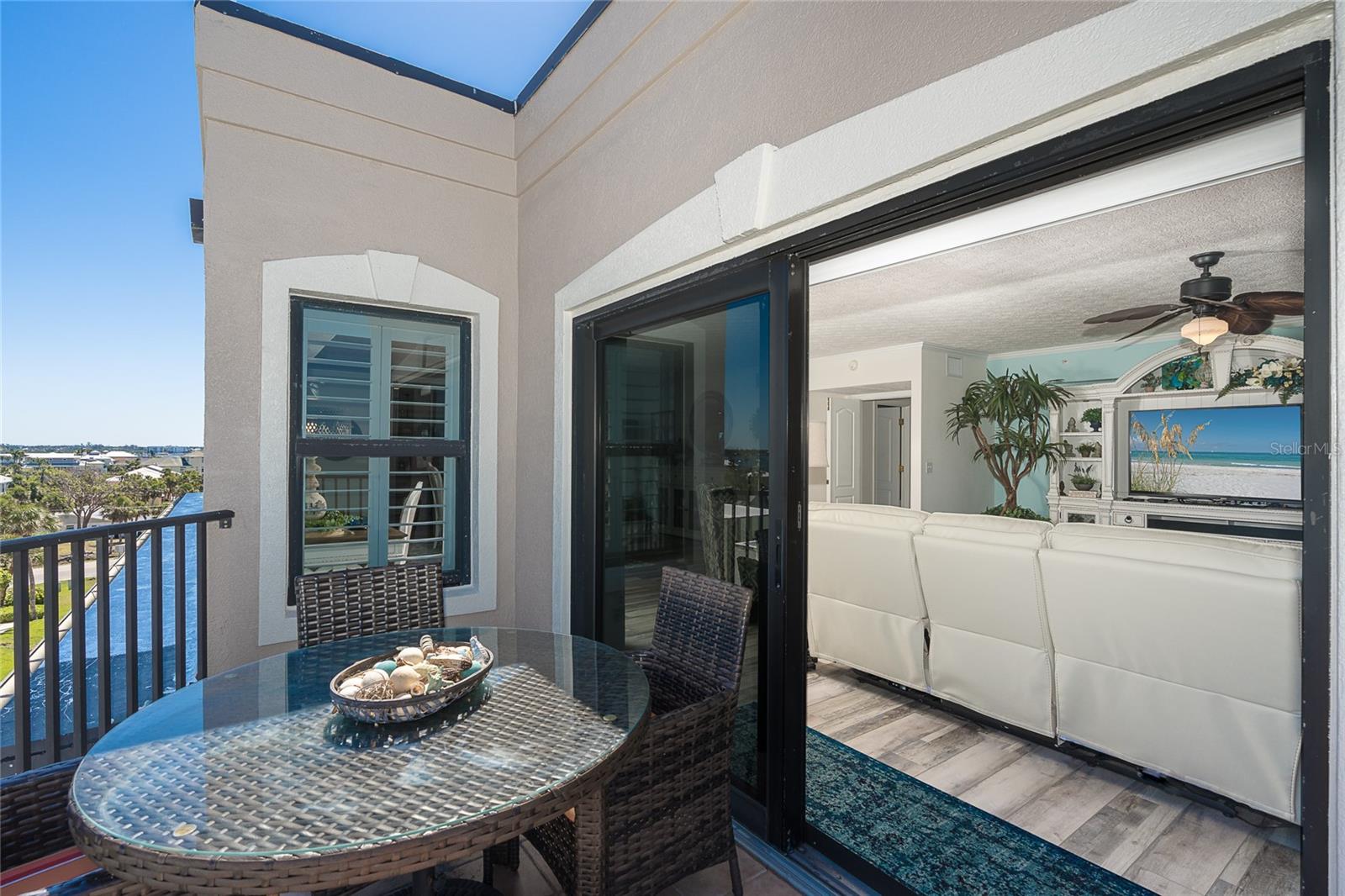 GULF BREEZE CONDO - Residential