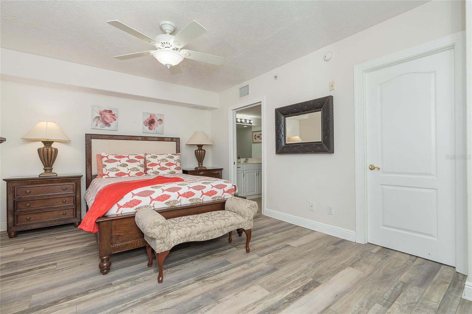 GULF BREEZE CONDO - Residential
