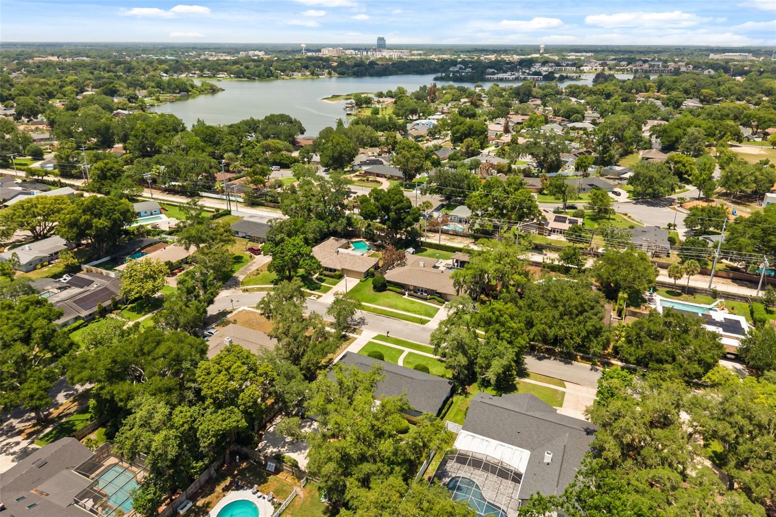 LA FLORESTA UNIT 2 - Residential