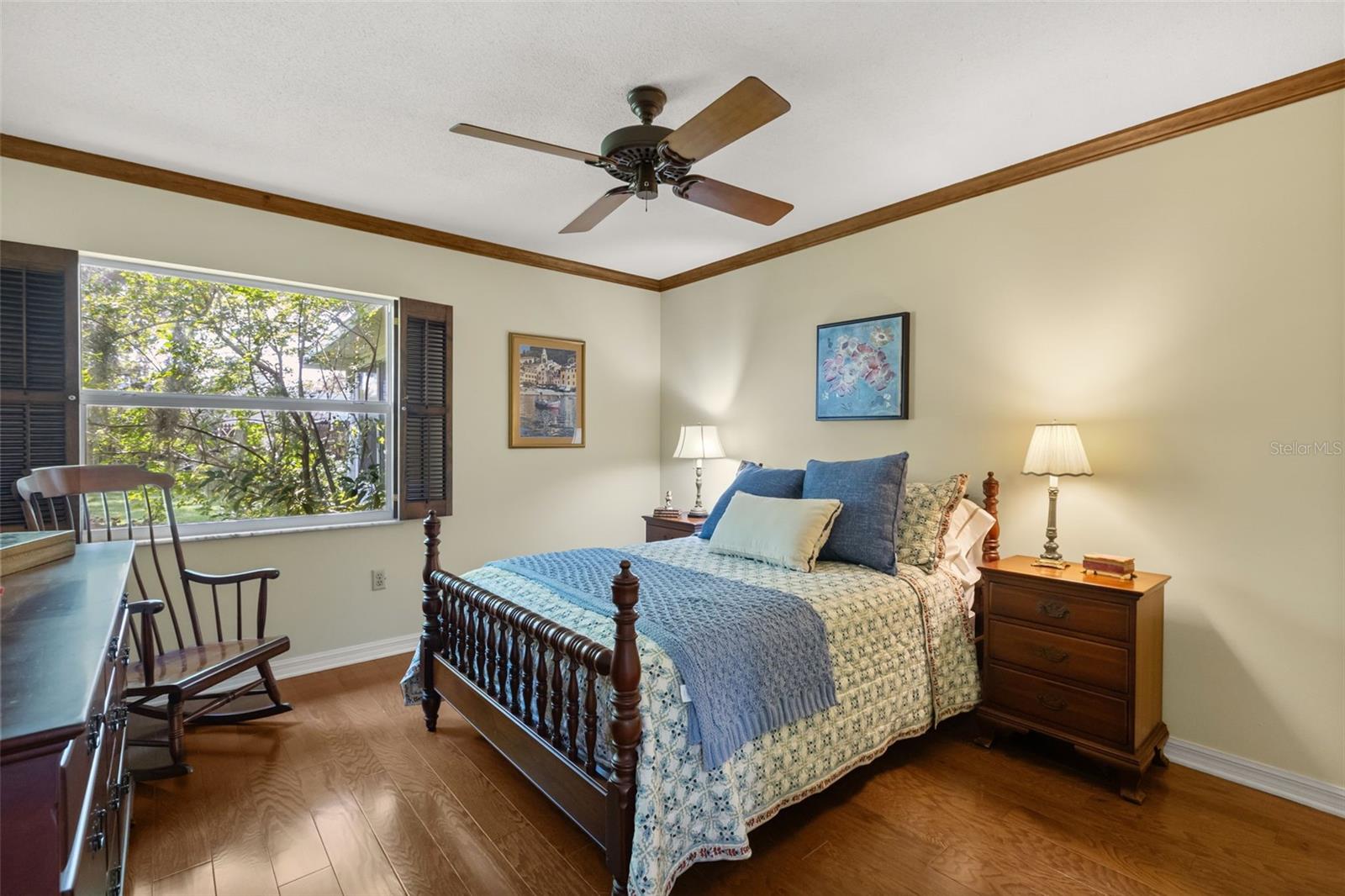 LA FLORESTA UNIT 2 - Residential