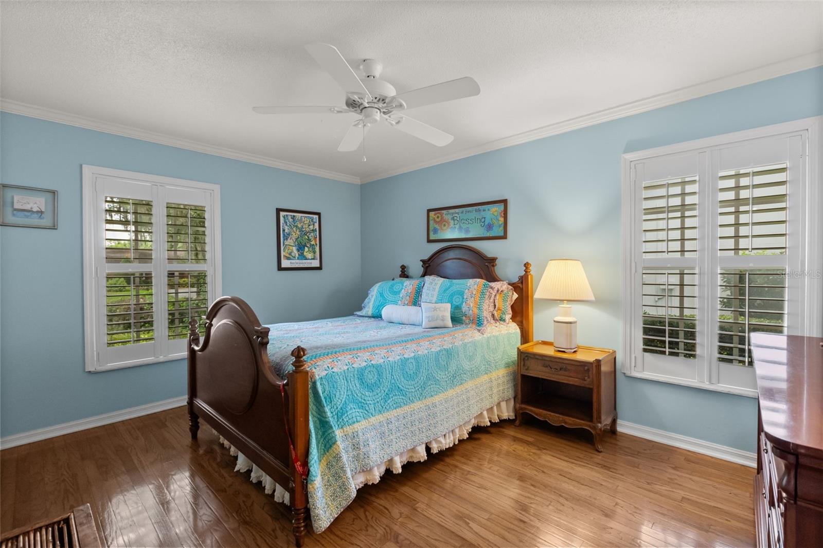 LA FLORESTA UNIT 2 - Residential