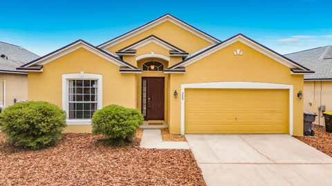 Photo of 209 Sunset View Drive, Davenport, FL 33837 (MLS # O6419081)
