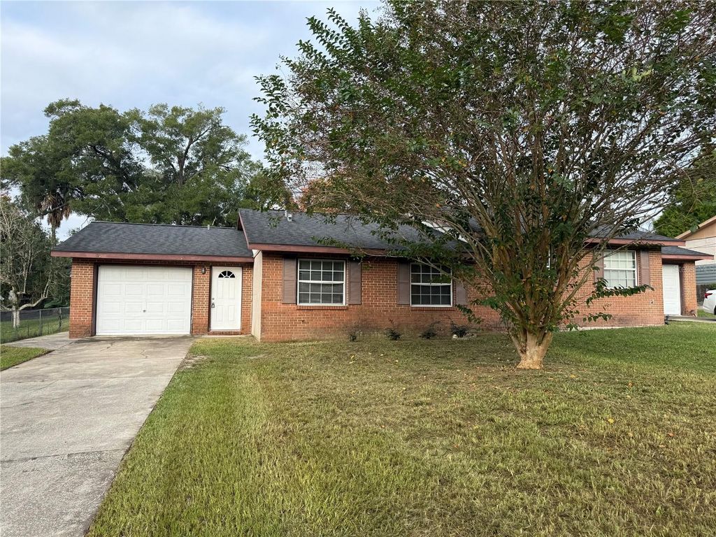 Photo of 1523 S Boundary Street, Deland, FL 32720 (MLS # V4945392)