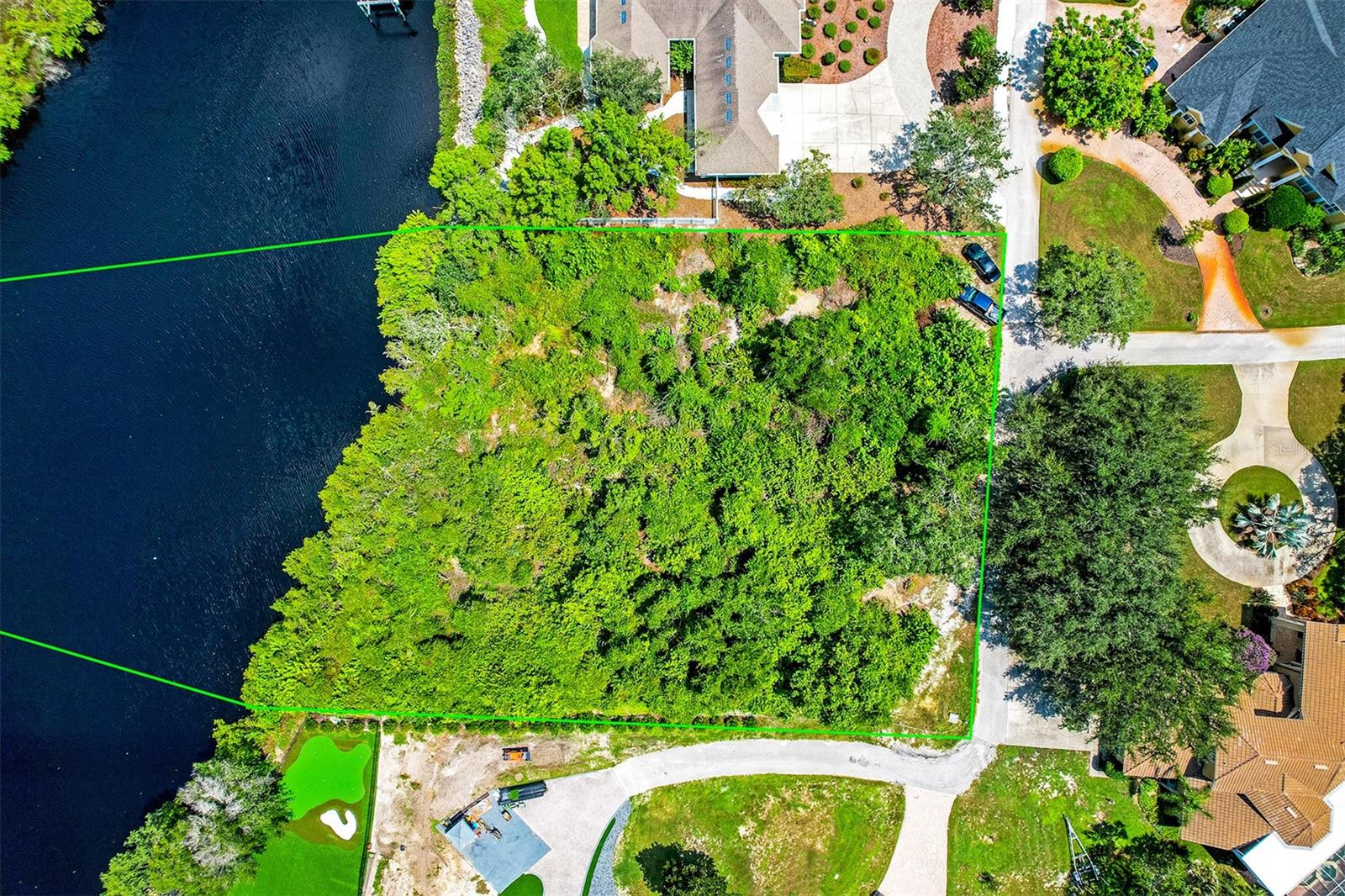 TAMPA & TARPON SPGS LAND CO SU - Land