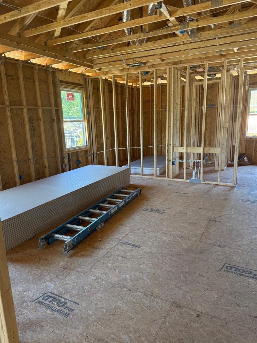 MAC DILL HEIGHTS - Residential