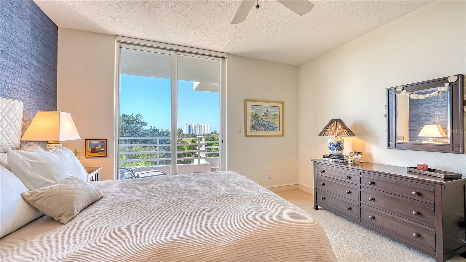 MARINA BAY - Residential